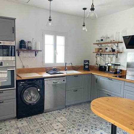 Villa Charmante Echoppe En Pierre Proche Gare à Libourne Extérieur photo